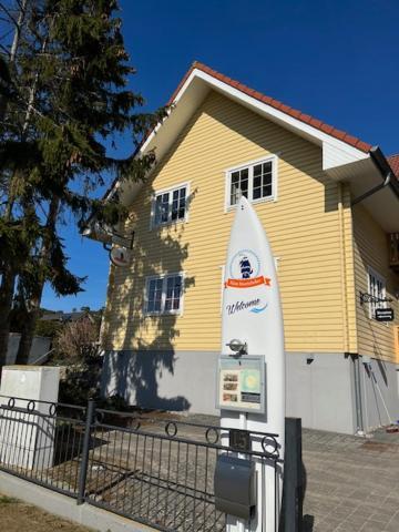 Haus Stoertebeker Appartements - Hotel Garni, Seebad Lubmin Bagian luar foto