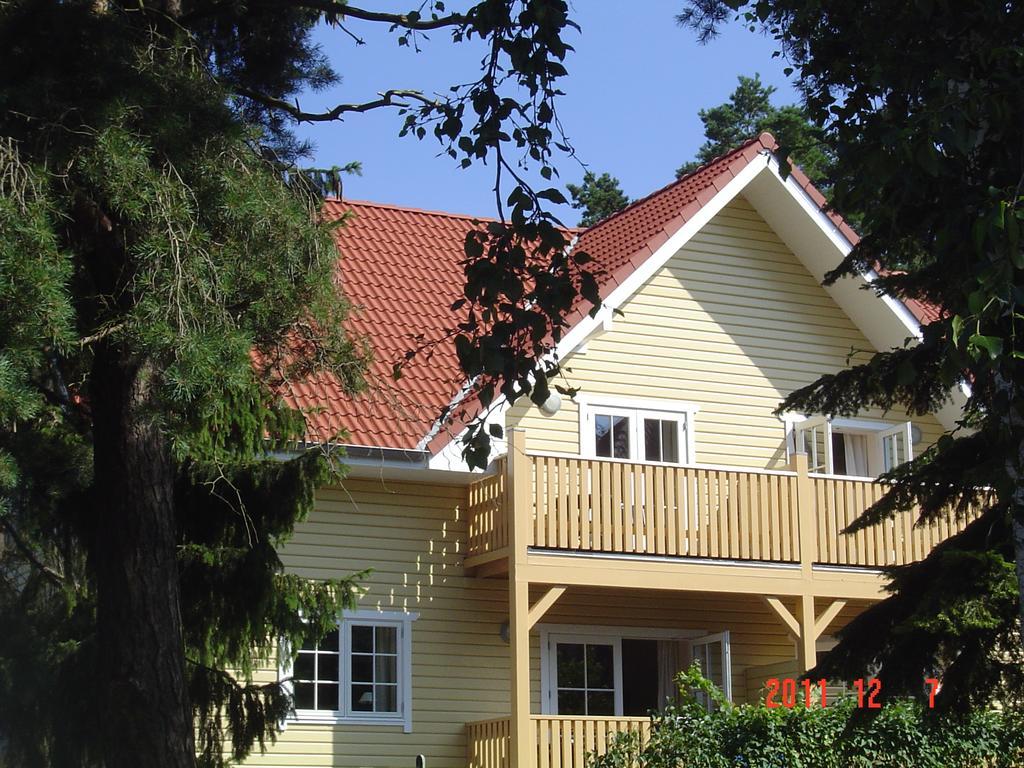 Haus Stoertebeker Appartements - Hotel Garni, Seebad Lubmin Bagian luar foto