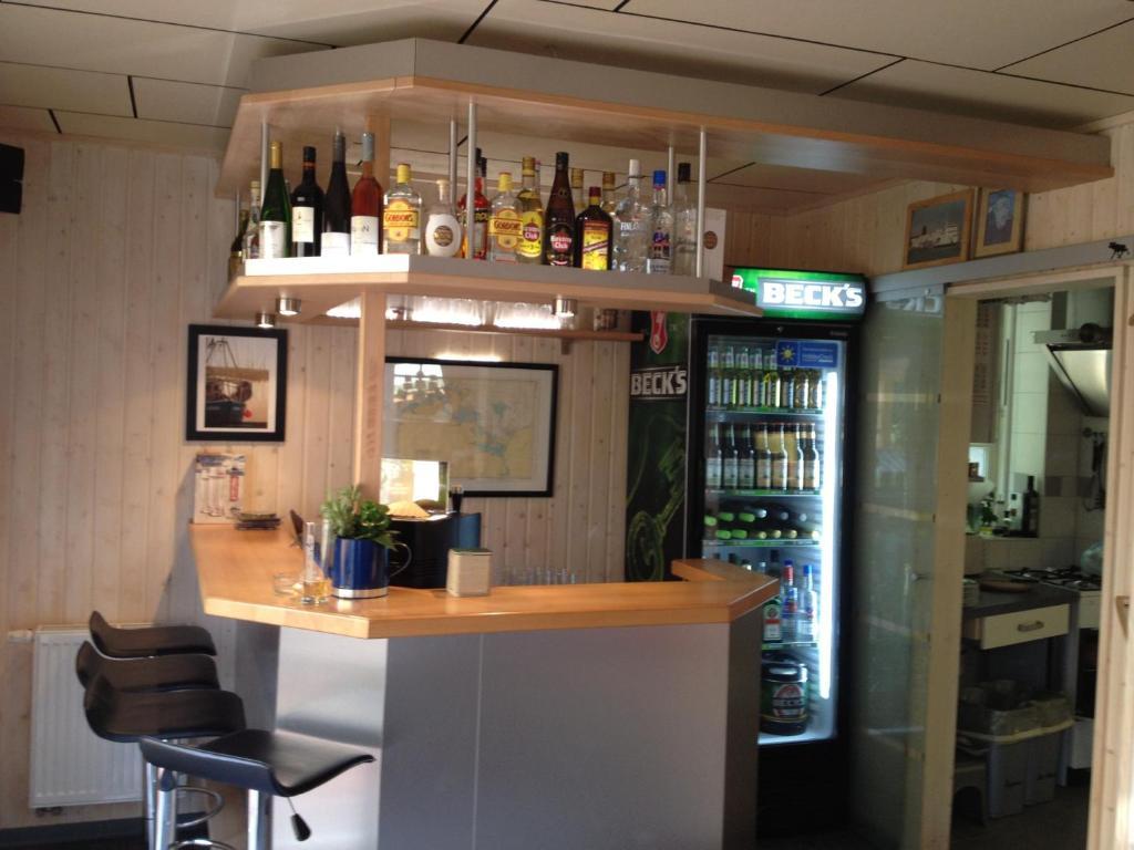 Haus Stoertebeker Appartements - Hotel Garni, Seebad Lubmin Bagian luar foto