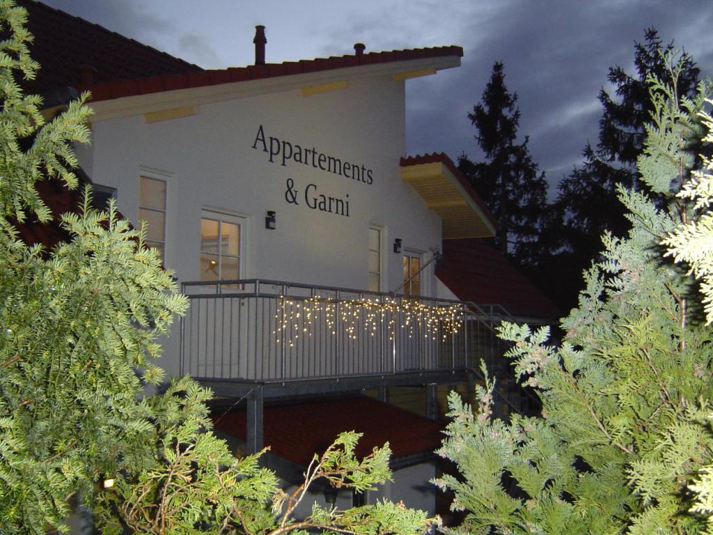 Haus Stoertebeker Appartements - Hotel Garni, Seebad Lubmin Bagian luar foto
