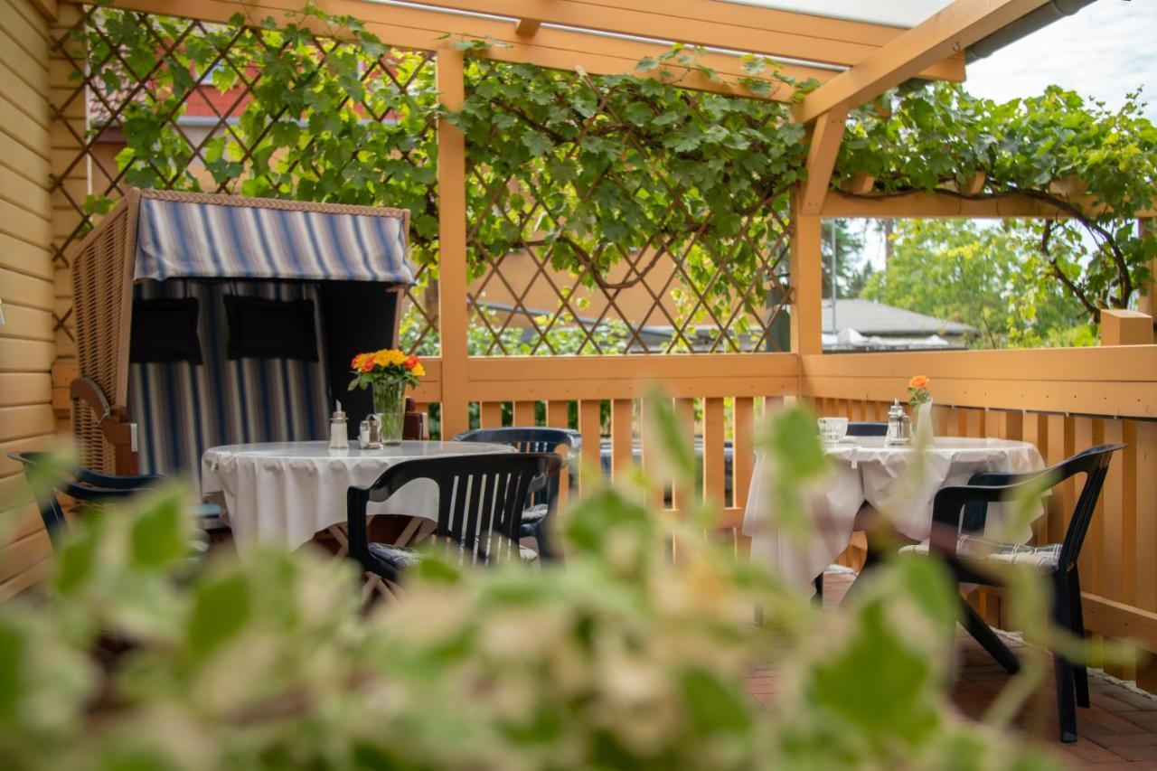 Haus Stoertebeker Appartements - Hotel Garni, Seebad Lubmin Bagian luar foto